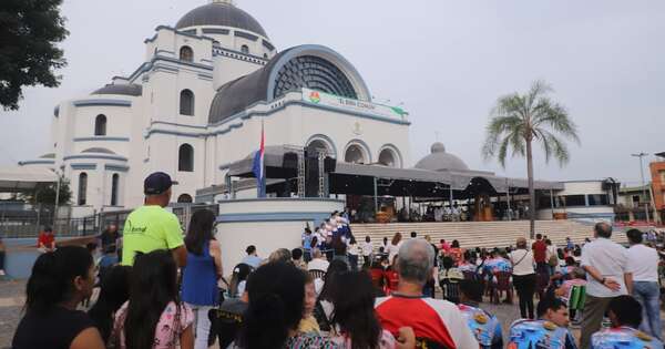 Diario HOY | Peregrinante deben circular por el carril derecho desde el peaje de Ypacaraí