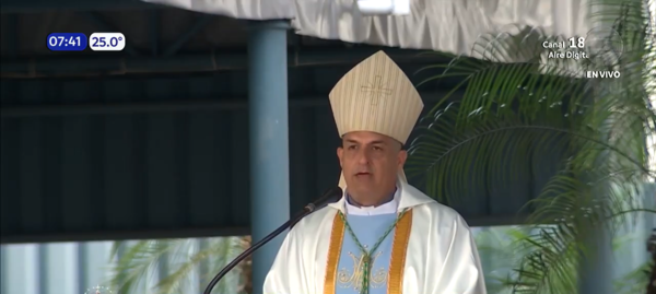 Obispo lanza fuerte crítica social en la primera homilía del Novenario de Caacupé