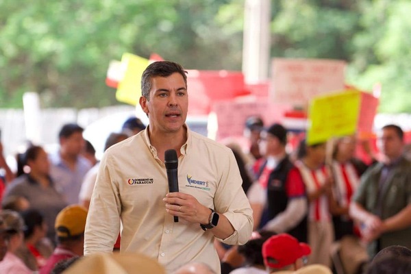 Santiago Peña defiende Hambre Cero desde Arroyito