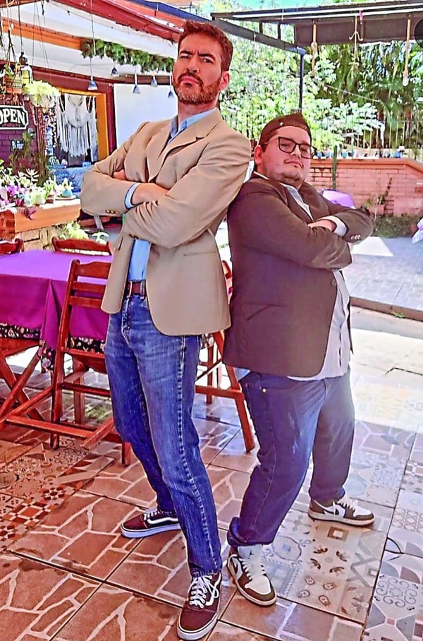 Juanse Buzó e Iván López Unen Fuerzas en Stand Up