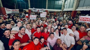 Camilo Pérez lanza oficialmente su carrera hacia la intendencia de Asunción