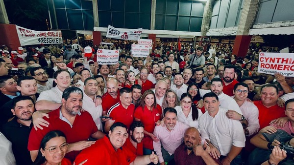 Camilo Pérez lanza oficialmente su carrera hacia la intendencia de Asunción