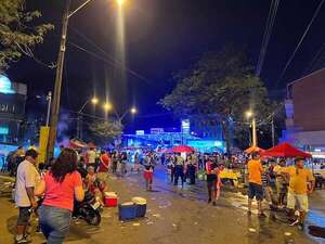 Policía demoró a cuidacoches durante concierto de Shakira - Policiales - ABC Color