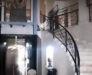 Subastarán lujosa mansión del hijo de González Daher