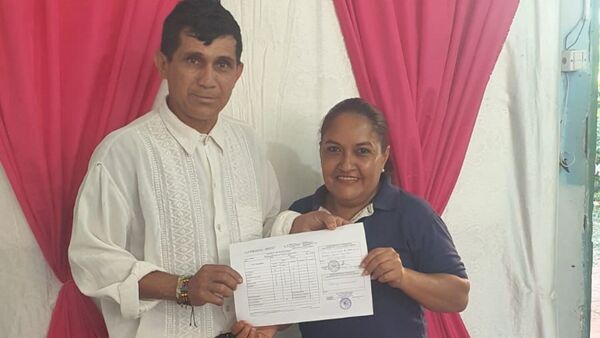 Admirable: a sus 52 años aprendió el abecedario y pasó al segundo grado