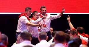 Diario HOY | Cartes oficializa candidatura de Alliana: “Vas a ser el próximo presidente”