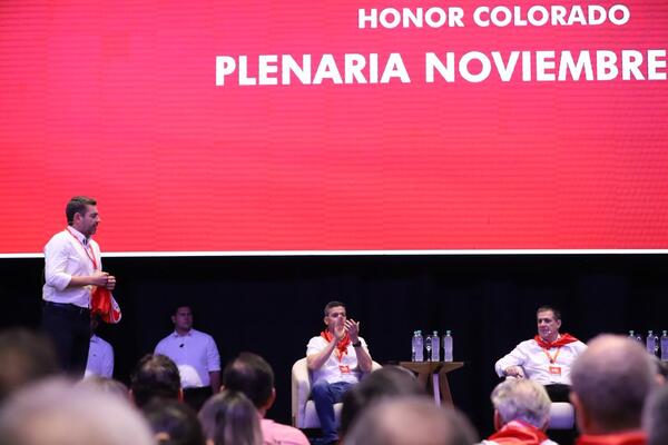 Alliana destaca logros del gobierno y unidad de Honor Colorado en plenaria en Luque - ADN Digital