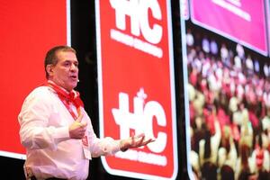 Cartes impulsa a Alliana y llama a la unidad: “Si estamos juntos, no nos gana nadie” - ADN Digital