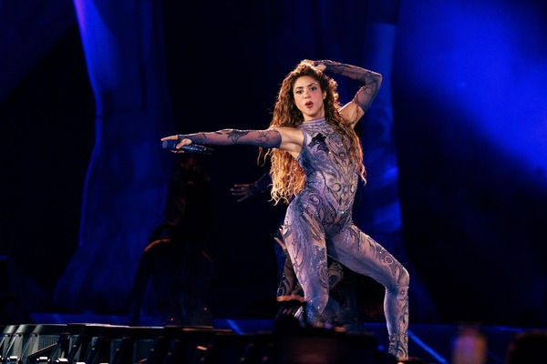 Popular / ¡Shakira una loba que emocionó a su manada guaraní!