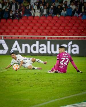 Ecuador: Liga de Quito posterga consagración del Independiente del Valle - Fútbol Internacional - ABC Color