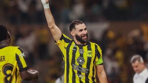 Benzema, triplete y el Al-Ittihad a cuartos