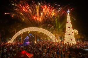 Una gran multitud dio la bienvenida a la Navidad del Este - ABC en el Este - ABC Color