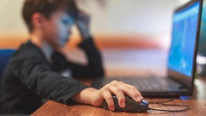 Niños en el Ciberespacio: Urgente Necesidad del Control Parental