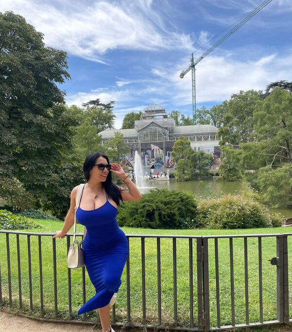 Popular / ¡Kary Flores visitó a su familia en España y quedó maravillada con todo lo que recorrió!