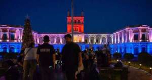 La Nación / La Navidad Florece en Paraguay: garantizan servicio de Búho tras evento presidencial