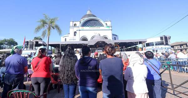 La Nación / Primeras postales de Caacupé 2025 - OJO Galería