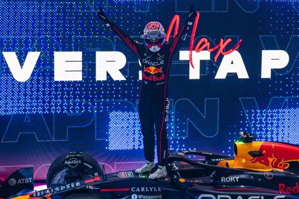 Verstappen gana en Catar y alarga la emoción en la F1 hasta la última carrera