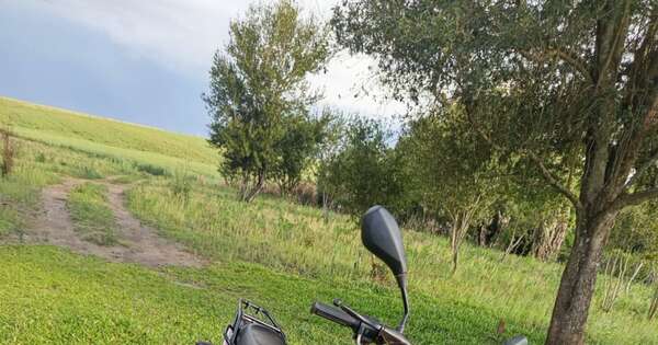 La Nación / Asaltantes despojan una moto a familia indígena en Minga Porá