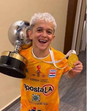 [VIDEO] Ñande arquero "Pipoka": "Yo les conozco a estos curepas pu..."