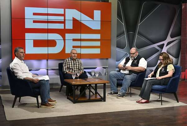 Senador insiste en la vulnerabilidad de las máquinas y el TSJE asegura fiabilidad - Política - ABC Color