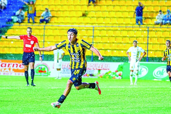 Guaraní Triunfó, Pero No Alcanzó para el Título