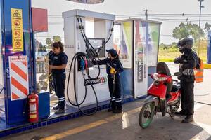 El precio del combustible baja G. 300 en Petropar, anuncia Peña - trece