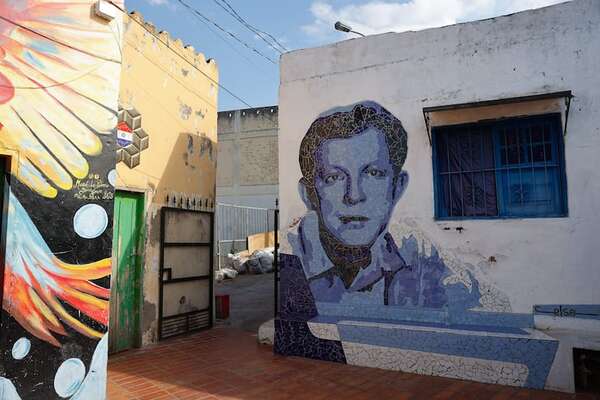 El Gobierno y Unesco pactan revalorizar la Chacarita, cuna de la guarania - Cultura - ABC Color