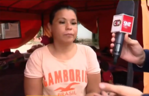 Afectados de Sajonia claman asistencia tras devastador incendio