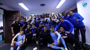 Bolívar vence a The Strongest y pone al rojo vivo el principal torneo en Bolivia