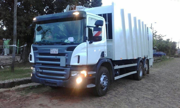 RECOV advierte sobre riesgos en la vía pública por decoraciones navideñas y pide a la ciudadanía extremar cuidados - OviedoPress