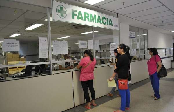 Trabajadores de Clínicas piden reacción de autoridades ante informe sobre medicamentos vencidos - Nacionales - ABC Color