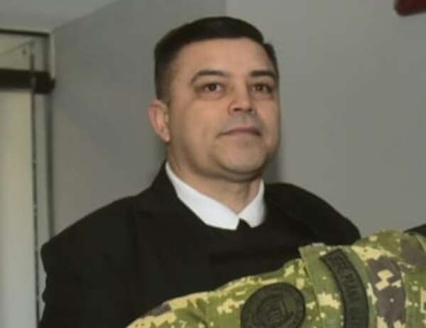 AUDIO: Celular para “Tío Rico”: coronel condenado sigue activo mientras Fuerzas Militares deliberan  - A La Gran 7-30 - ABC Color