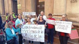 Senado analiza denuncia penal por la “mafia de los pagarés” y destapan irregularidades en el BNF y Walton Capital - Política - ABC Color