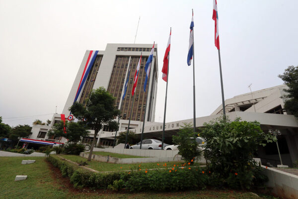 Asunción registra ingresos municipales récord por segundo mes consecutivo - ADN Digital