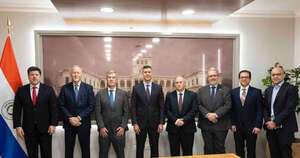 La Nación / CEO de empresa global califica a Paraguay como un país con “un ambiente político muy estable”