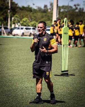 Guaraní, con las manos vacías - Fútbol - ABC Color