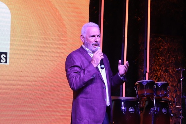 Zapag critica “competencia desleal” con supuestos precios artificiales