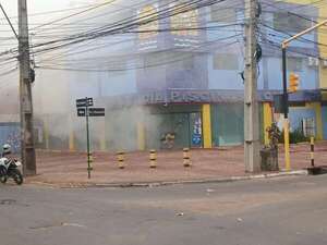 AUDIO: PMT establece desvíos en inmediaciones del depósito de cloro incendiado - ABC AM 730 - ABC Color