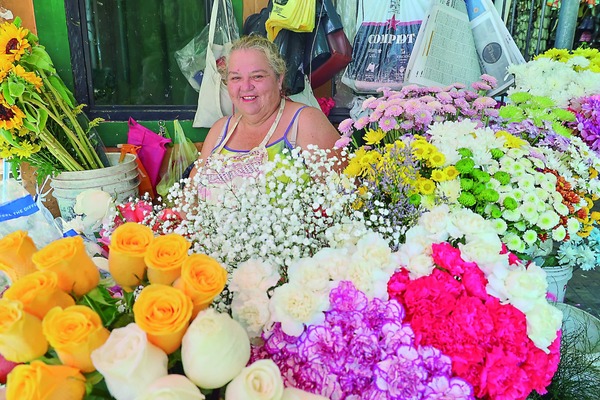 Magia Floral en Mercado 4 con Precios Justos y Calidad