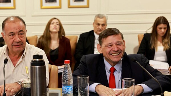 Ruiz Díaz no quiere que Congreso le juzgue y elige someterse a Fiscalía