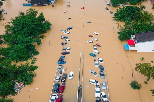 Más de 1.200 muertos por inundaciones en Indonesia, Sri Lanka y Tailandia