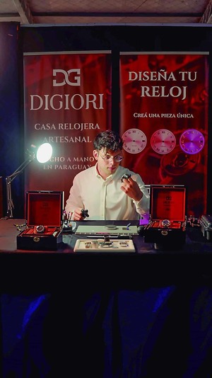 Giovanni Riquelme: Primera Relojería Artesanal PY