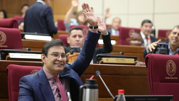 Beto Ovelar advierte que la competencia interna es necesaria en la ANR