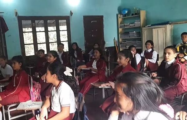 MEC recuerda que es gratuita la inscripción en escuelas y colegios e insta a denunciar irregularidades