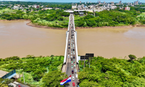 Migraciones refuerza controles y advierte sobre documentos obligatorios ante el inicio de la temporada alta - OviedoPress