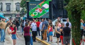 La Nación / Horarios del encendido del árbol del Palacio de Gobierno