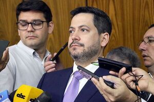 Ministros están en sus puestos gracias a la dirigencia de base de la ANR, asegura Raúl Latorre - El Trueno