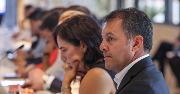 Carlos Giménez tuvo que pedirle a D'Ecclesiis que dejara liderar la chapa en Choré a su hermana