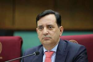 Fugas de HC: este es el motivo por el que Noria deja el bloque oficialista - Política - ABC Color