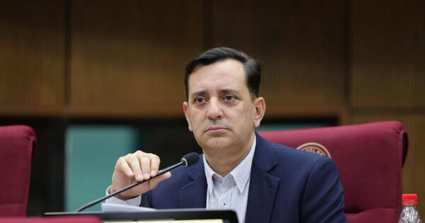 Noria presidirá la bancada "11 de setiembre" y desafía la mayoría de Bachi en el Senado